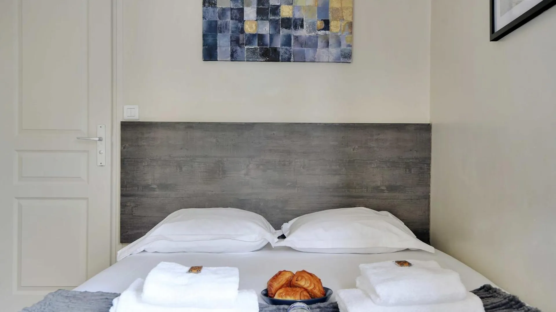 Charming Studio Boulevard Magenta Paris 0*,  France